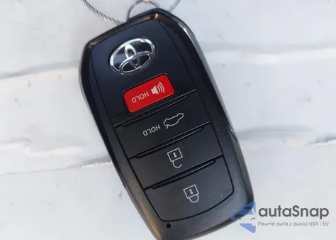 2025 Toyota Camry Le from USA, damaged, VIN 4T1DAACK7SU617033